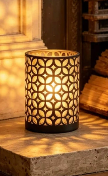 Interwoven Illuminating Glass Soy Candle