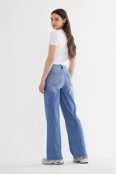 High Rise Wide Leg Jeans - Medium Wash